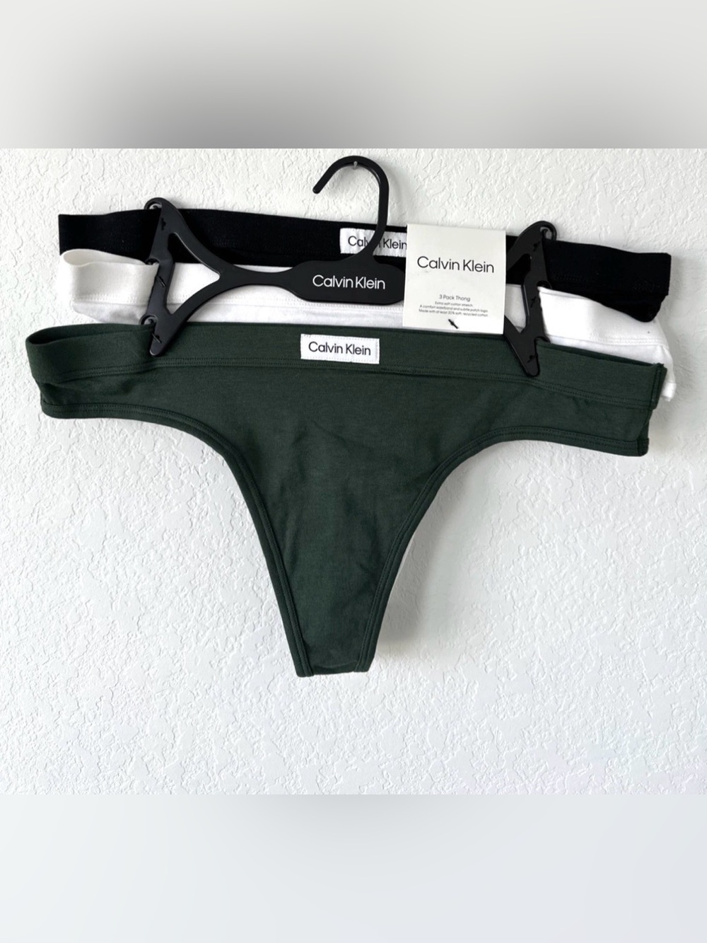 Calvin Klein Cotton Thong L -3 Pack -